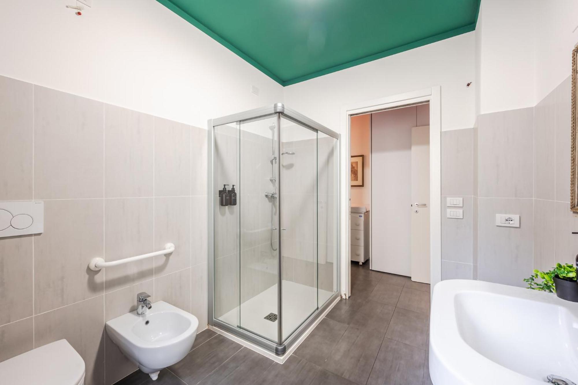 Infinity Suite Verona Free Parking المظهر الخارجي الصورة